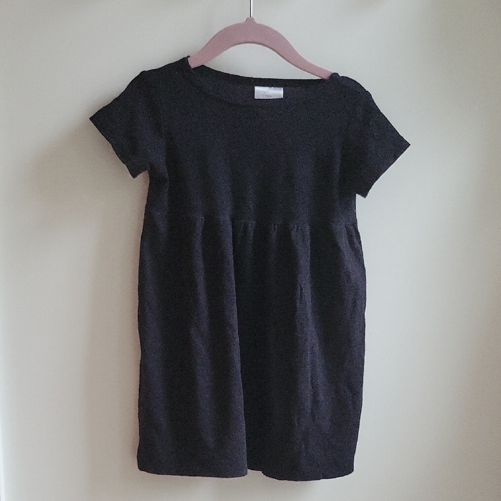 Tiny Button Apparel Bamboo Twirl Top 4/5 Years.